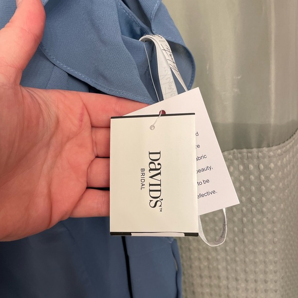 BNWT- David’s Bridal Flutter Sleeve Bridesmaid Dress with Cascade : Steel Blue - Picture 8 of 15